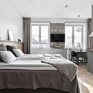 Отель Forenom Bromma